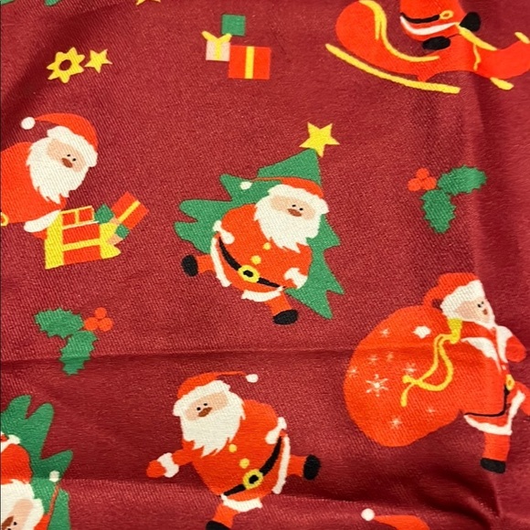 NEW Cheerful Santa Print Men’s Red Vest with Bowtie - Picture 6 of 8